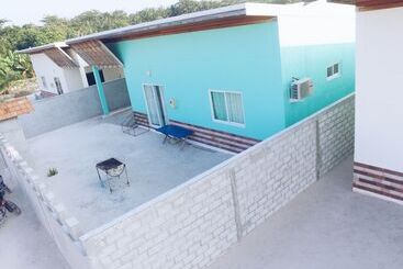 Pension Salty Beach House