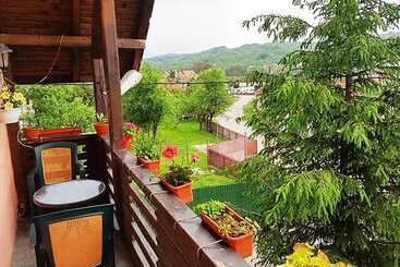 Pensiunea Agroturistica Piscul Soarelui