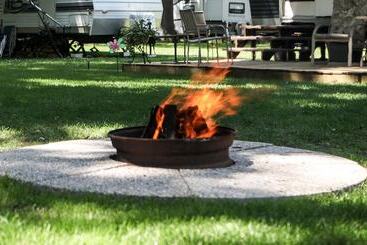بيت ريفى Willowood Rv Resort