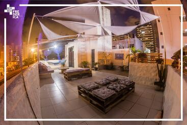 Frederica Hostel E Lanchonete