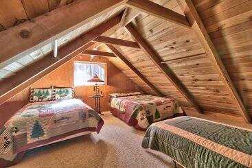 קוטג'' Hank Monk Chalet By Redawning