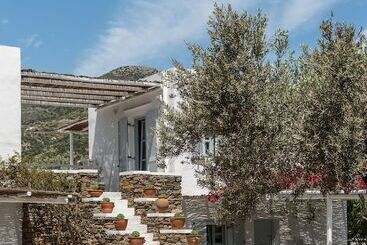 בית מלון כפרי Verina Terra