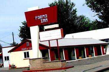 מוטל Parma Inn