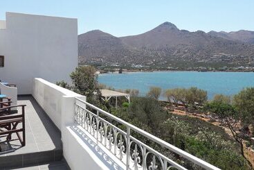 아파트호텔 Elounda Island Villas
