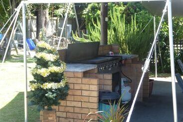 리조트 Whangarei Falls Holiday Park