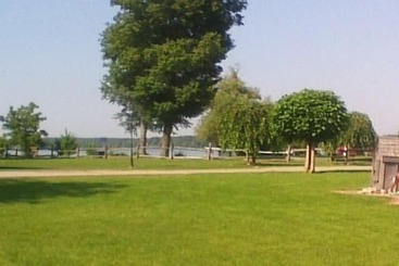 Riverside Park Motel And Campground