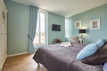 هتل Les Villas D Arromanches, Teritoria