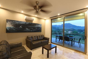 هتل Sky Penthouses 3br 3,5 Bth  6br 5,5bth At Oceano