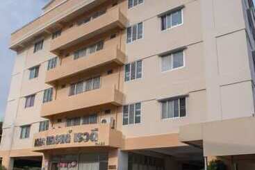 酒店 The Grand Rewadee