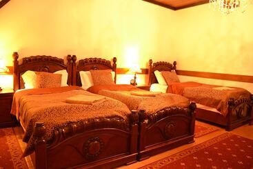 Отель Zámek Lužec Spa & Wellness Resort