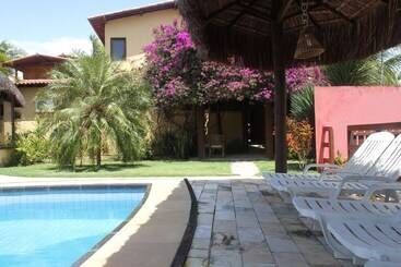 דירה Pousada Corais Do Sul