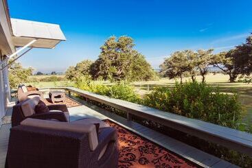 ベッドアンドブレックファースト Rose Hill Retreat