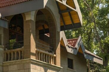 فندق Sunolus Vineyard House