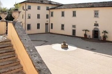 فندق Villa Sgariglia Resort Campolungo