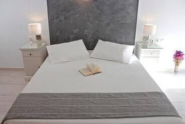 Aparthotel Archontiko Santorini