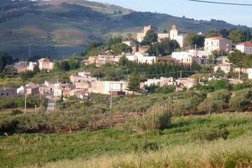 Borgo Di Pietra Bianca