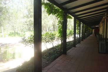 مُتل Casuarina Estate
