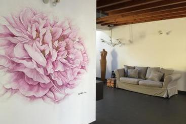 Cocco House