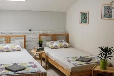 فندق فئة نجمة واحدة Vozduh Mini