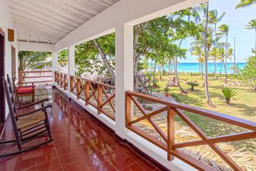 هتل Casa Grande Beach