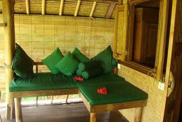호텔 Flower Bud Bungalow Balangan