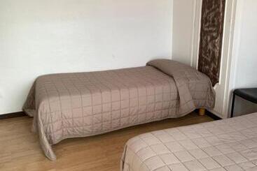 فندق Hôtel Le Canetois