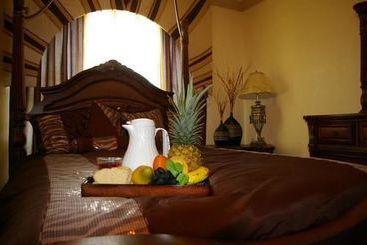 هتل Jubilee Gardens Vacation Home