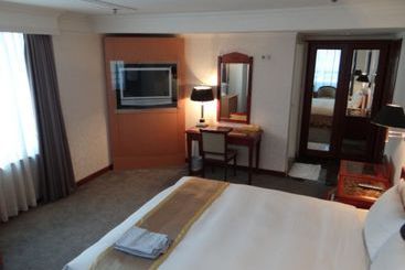 هتل Hometel  Kaohsiung