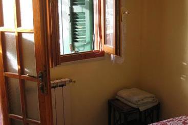 ホテル Rooms La Torre