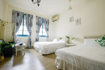 پانسیون Rabbit House