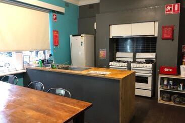 South Yarra Hostel