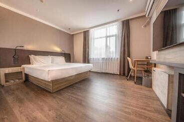 Hanting Hotel Shenyang Nanta Shoe Market