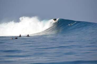 הוסטל Ratu Kini Backpackers & Dive Resort