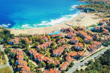 فندق Oasis Resort Lozenets