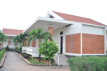 Làng Cò Resort
