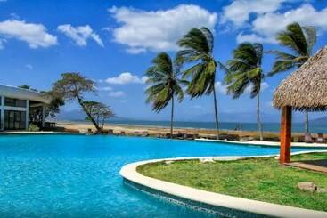 Maalaea Resort Punta Chame All Inclusive