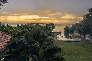 관광객 아파트 The Lagoon Villa