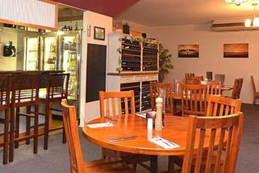 Biloela Centre Motel & Steakhouse Restaurant