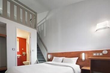 B&b Hotel Rouen Parc Des Expos Zénith