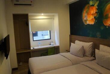 Top Hotel Manado By Gran Puri