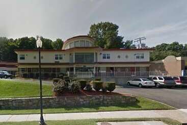 Мотель Lee High Inn