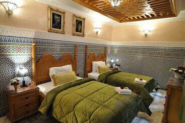 膳宿费 Dar Al Madina Al Kadima