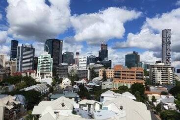 آپارتمان‌های توریست‌ها Sedgebrook Apartments