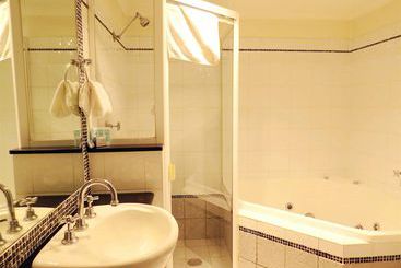 Waldorf Furnished Apartments Randwick