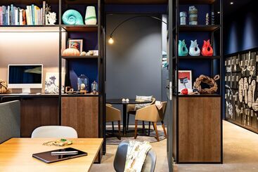 هتل Moxy Plymouth