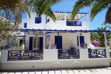 هتل Syros Atlantis