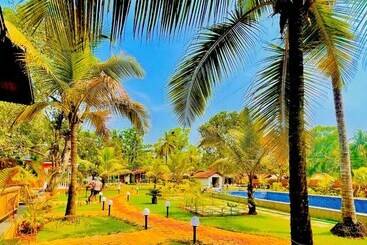 Отель Coco Teros Resort