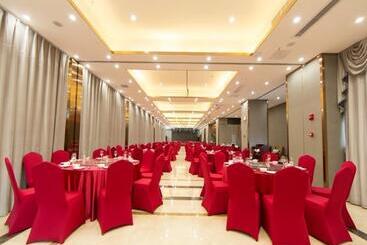 酒店 Greentree Eastern Yibin Yijian Road New City Plaza