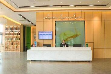 Отель Greentree Inn Shanxi Linfen Huozhou Highspeed Railway Station