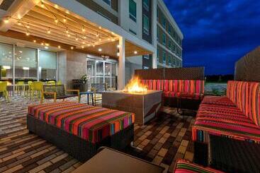 Home2suitesbyhiltonelcampo